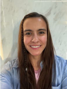 <em>Fernanda L.</em>